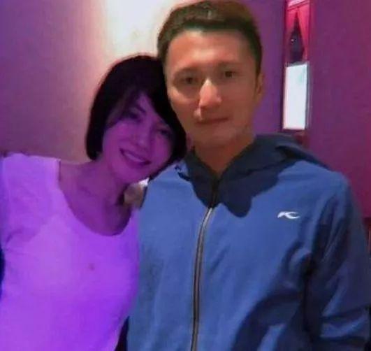 圈内扒叔爆料谢霆锋视频 第2张 圈内扒叔爆料谢霆锋视频 第2张